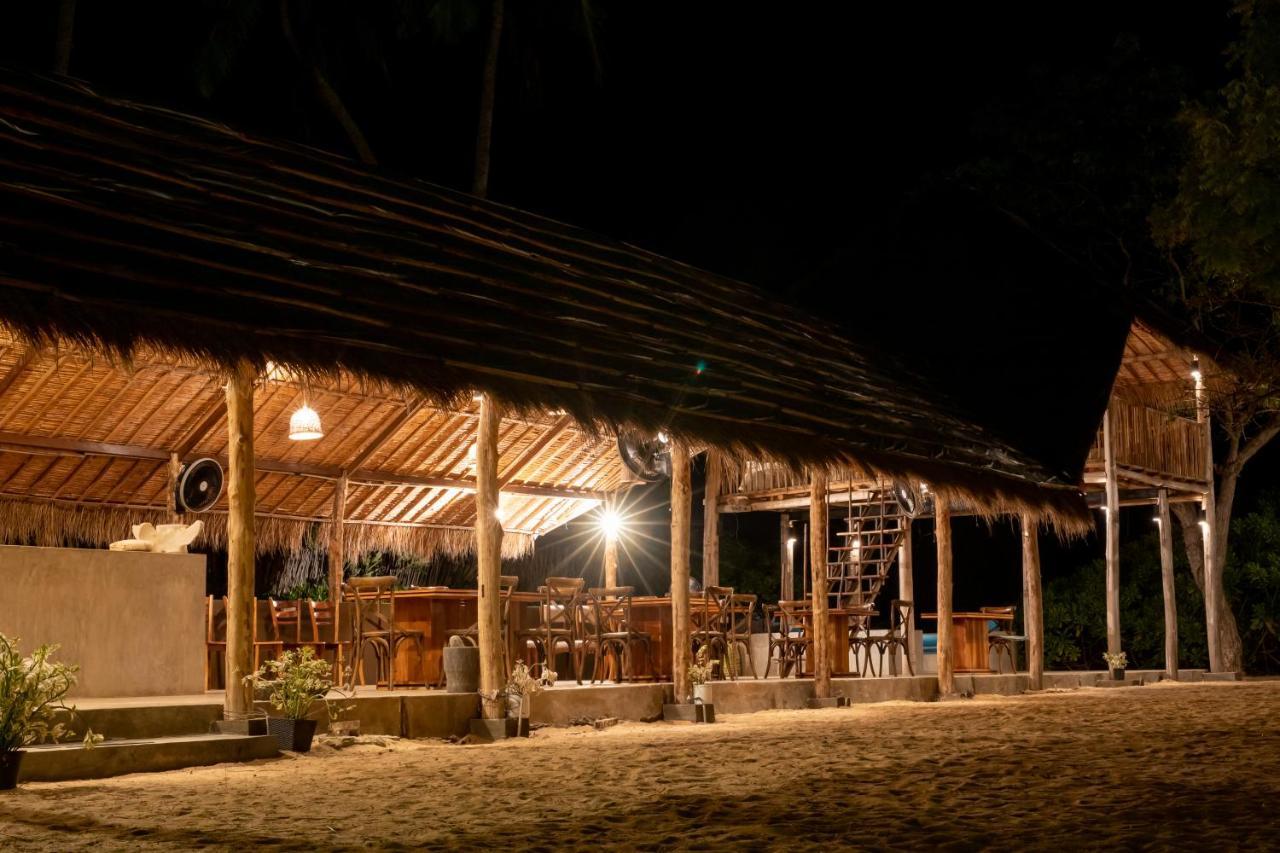 Club Mango Resort Kalpitiya Exterior photo